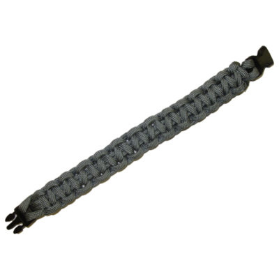 Paracord rannenauha muovilukolla - Image 2