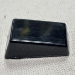 Rekisteripainike musta